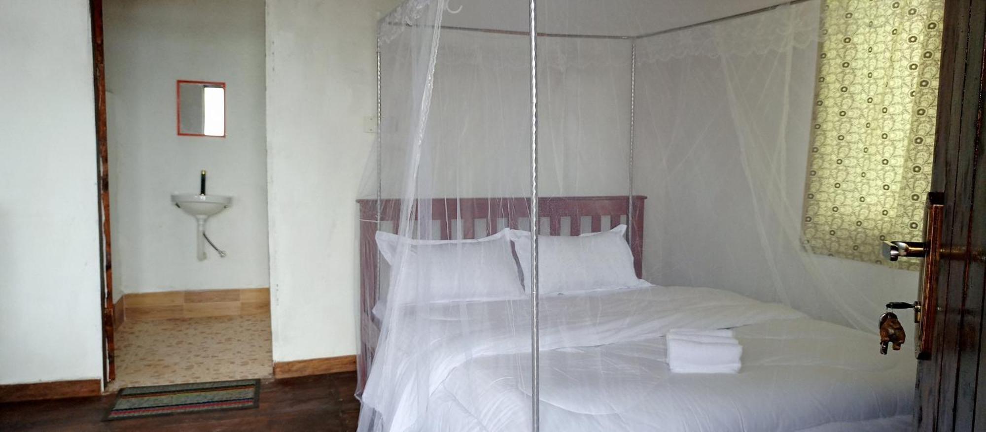 Ruhija Gorilla Guest House Kabale Exteriör bild