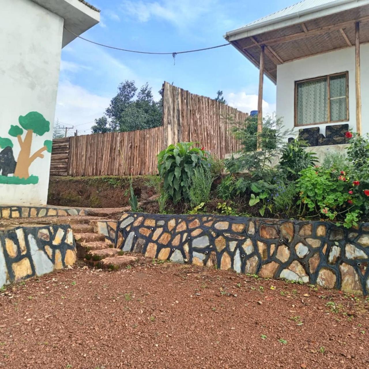Ruhija Gorilla Guest House Kabale Exteriör bild
